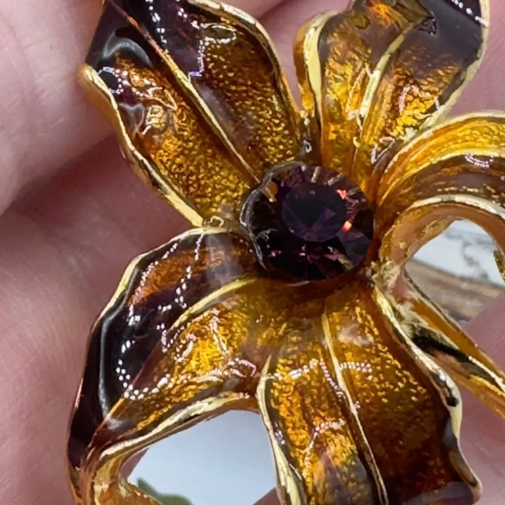Vintage Enamel Lily Flower Brooch